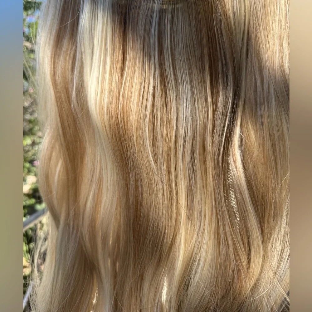 Luxury Halo Clip-In Hair Extensions – Seamless Invisible Wire, Natural Blonde